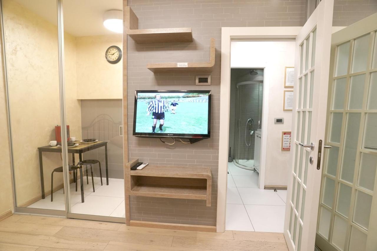 Apartman Stash Belgrado Esterno foto