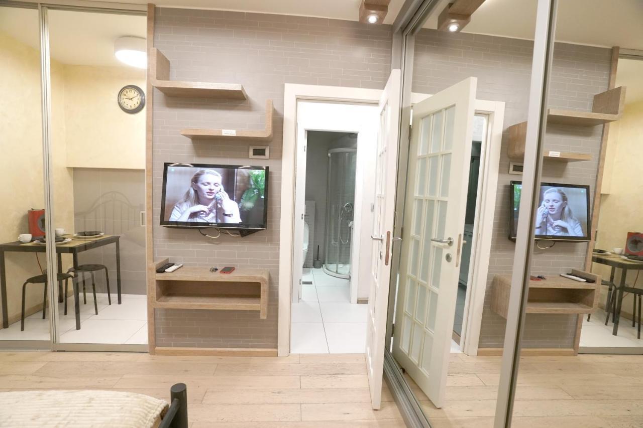Apartman Stash Belgrado Esterno foto