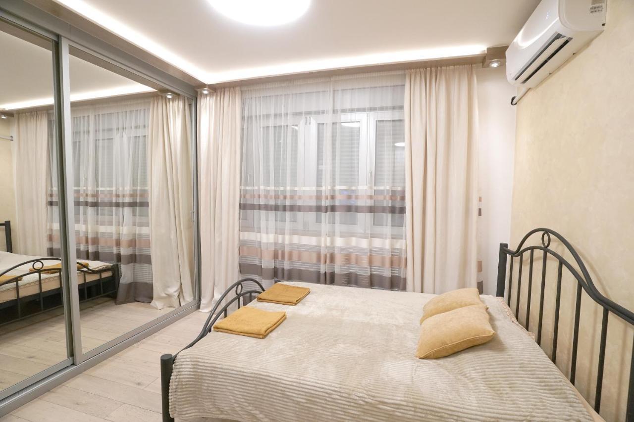 Apartman Stash Belgrado Esterno foto